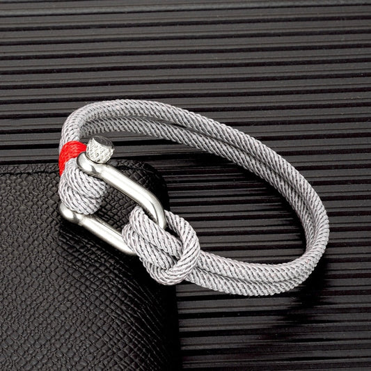 MINIMALIST | Shackle Bracelet