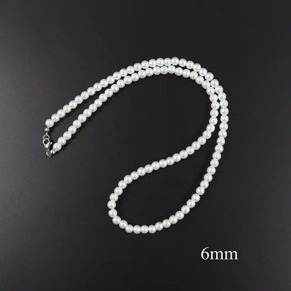 MINIMALIST | Pearl Necklace