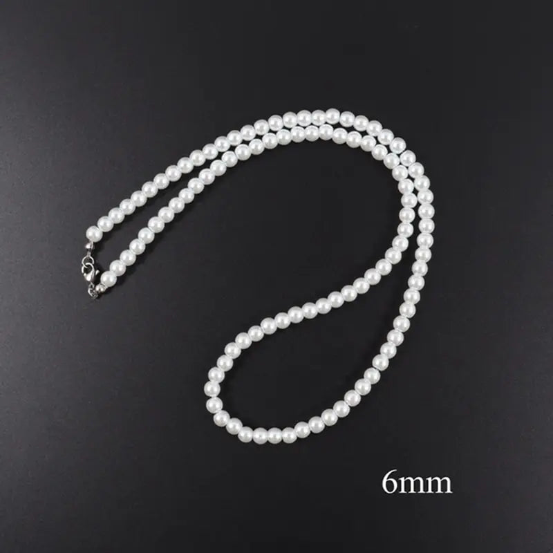 MINIMALIST | Pearl Necklace