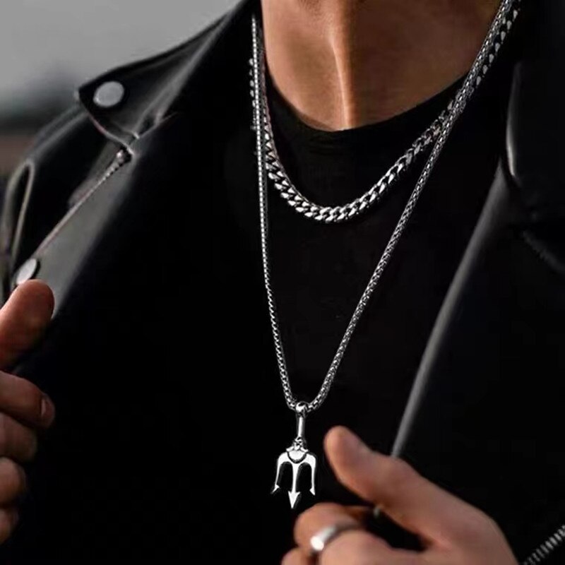 MINIMALIST | Trident Pendant Chain